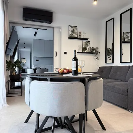 Elem * Liptovský Mikuláš