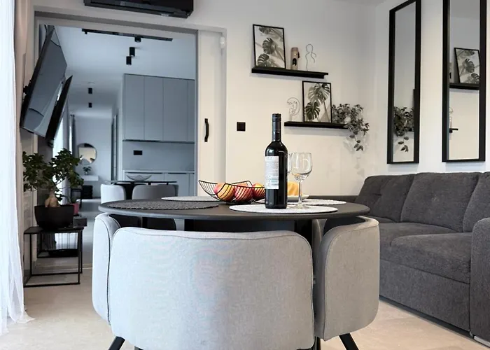 Elem * Liptovský Mikuláš